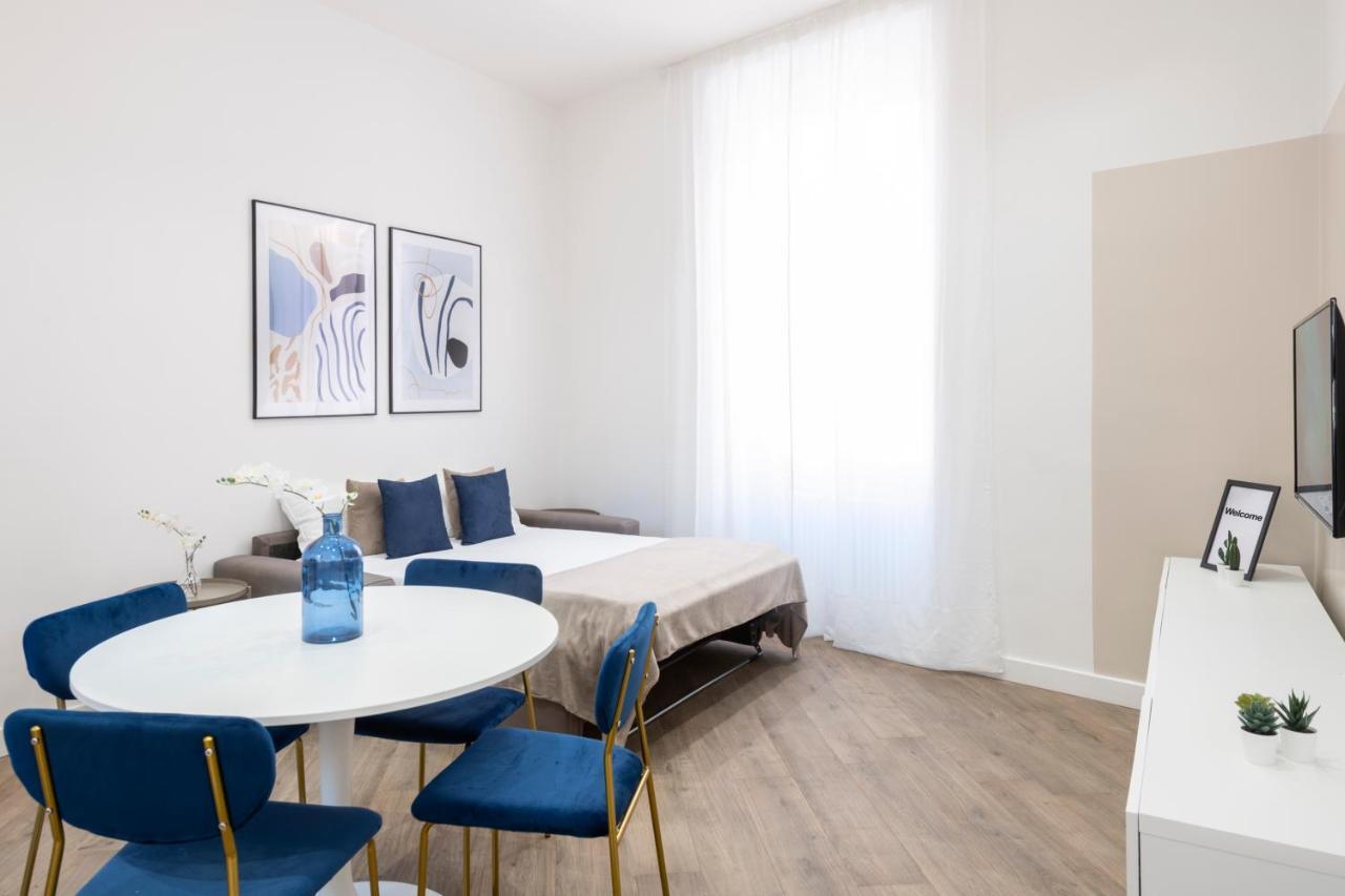 White Flat Cross Apartment Rome Bagian luar foto